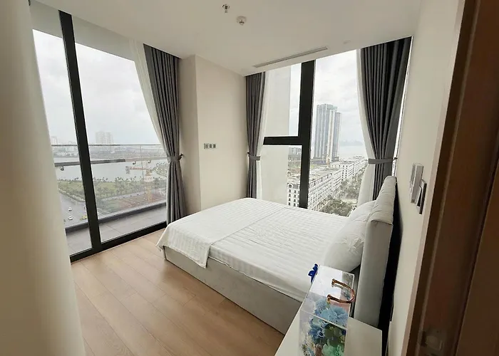 Apartment Icon40 Bai Chay *
